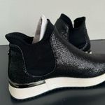 Kenneth Cole NEW  Black Sparkle Slip On Jogger Sneaker Chelsea Size 6 Comfort Photo 4