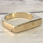 Gold Tone Ring with Flat Angled Design Womens Size 7 Photo 9