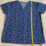 I Love Scrubs Neon Lights Hearts Women's Neck 3 Photo 3