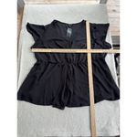 Torrid  Women's V-Neck Peplum Pullover Top Black Sz 2 Polyester New Cap Sleeve GA Photo 4