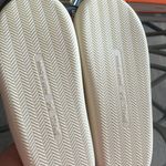 Happy Face Fuzzy Slippers NWT Orange Size 6 Photo 5