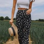 Boutique NEW Wild Child Daisy Flares Photo 13