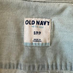 Old Navy  Classic Chambray Light Denim Button Down Long Sleeve - size small Photo 4