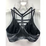 Victoria Sport sport bra size medium Photo 4
