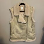 Joie  faux suede and Sherpa lined zip vest size small Photo 3