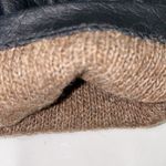 Fownes black leather gloves with brown cashmere lining. Size 7.5. Photo 3