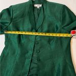 Le Suit Petite 12P Green Skirt Suit Old Money Classic Holiday Elegant Church Photo 11