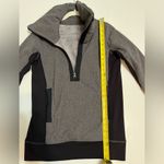 Lululemon athletica Post Chaturanga Pullover Black/Ambient Grey -Size 4 Photo 7