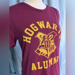 Harry Potter unisex t-shirt size smalll maroon color with gold accents Photo 8