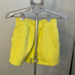 Lululemon Loungeful High-Rise Short 4" Electric Lemon Sz 2 GUC Photo 1