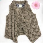 Anthropologie Elevenses Faux Fur Waterfall Vest: Tan Photo 3