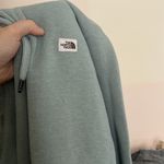 The North Face  hoodie Photo 1