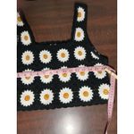 Francesca’s Mabel Sleeveless Daisy Crochet Crop Top Size M Black Photo 3