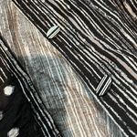 Habitat NWT  mandarin collar button down top small Photo 10