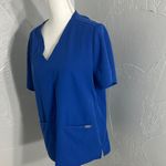 FIGS ,Women’s XL Nurse Scrub Top – Blue, Comfortable & Professional Photo 2