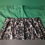 Women’s Black and White Lace Print Pencil Skirt Size L Size L Photo 1