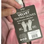 Sprigs Faux Fur Cuff Velvet Texting Gloves Winter White & Pink NWT Photo 6