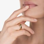 SHASHI Leah Ring in Gold Size 6 Womens 3 interlock bands Photo 5