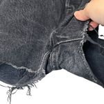 Levi's Levi’s Distressed Denim Shorts Black Raw Hem Women’s Size 31 High Rise 2.5in Photo 4