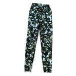 Carbon 38  High Rise 7/8 Leggings in Refreshing Camo Size XS Photo 1