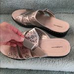 Croft & Barrow Comfy casual slip on sandals 🌻🌻 Photo 3