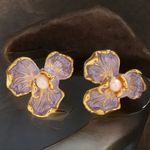 Golden Enamel Pearl Flower Earrings | French Vacation Style | NWT Gold Photo 1