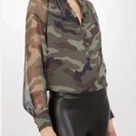 Generation Love NWT Noa Blouse Army Camo size XXS Photo 0