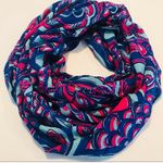 Lilly Pulitzer  |‎ infinity scarf Photo 0