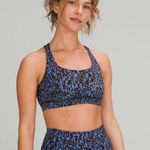 Lululemon  Energy Bra *Medium Support, B–D Cups
Leopard Camo Blue Nile Multi Photo 0