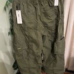 ARITZIA TNA Green Fatigue Cargo Jogger Pants Size Medium NWT Photo 6