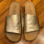 Bos & Co made in Italy women’s slides leather gold size 37/6 Photo 0