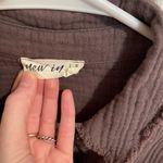 Women’s Brown Button Photo 2