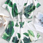 Zaful Green Floral Romper Photo 0