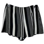 Show Me Your Mumu  NEW Medium Sawyer Shorts Black White Striped Photo 0