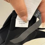 Vuori  Midset Sports Bra Black Size L | Criss Cross Back Athletic Yoga Bra Photo 6