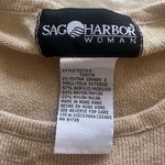 Sag Harbor  Woman attached shell and jacket Photo 4