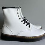 Dr. Martens  White Patent Leather Zavala Unisex Boot Size 9 or 8 #249 Photo 0