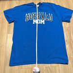 Gildan Nwot University at Buffalo Mom blue 100% cotton t-shirt size medium nwo Photo 5