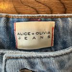 Alice + Olivia Maggie Mr Vintage Cuffed Shorts 27 4 Light Wash S Denim Jean Photo 3