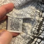 Habitat  Size XL Tunic Top Blouse Button Front V Neck Grid Print FLAW Photo 3