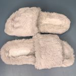JSlides Light Gray Faux Fur Slides Photo 0