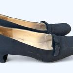 Salvatore Ferragamo Women's Black Low Heel Buckle Accent Pumps size 8 2A Photo 5