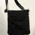 Coach 🖤 Black Purse Photo 4
