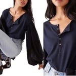 Free People  S Top Blouse Tee Light Magic Henley in Deepest Navy Puff Sleeve Photo 1