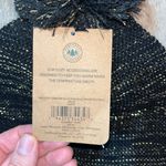 Northeast Outfitters Women’s Cozy Cabin Pom Pom Beanie Black And Gold NWT Photo 1
