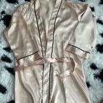 Silk Robe Pink Photo 0