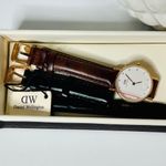 Daniel Wellington Women’s  Leather Watch Photo 11