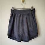 Lululemon  Hotty Hot High-Rise Skirt *Long Diamond Dye Pitch Graphite Gray 4 Photo 3
