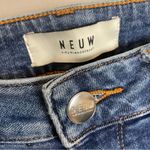 Neuw Jeans Smith Skinny Medium Wash Size 28 Tapered Leg Mid Rise Fob Ring Blue Photo 2