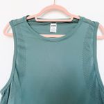 PINK Victoria's Secret Womens Athletic Top Size L Green Crop Gym Workout Sporty Size L Photo 2